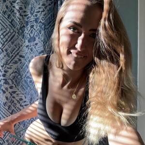 SeraGaud333 webcam livesex profile in canada cams