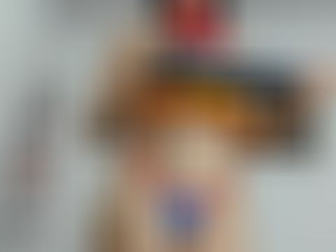 Peachesacream webcam profile - Canadian